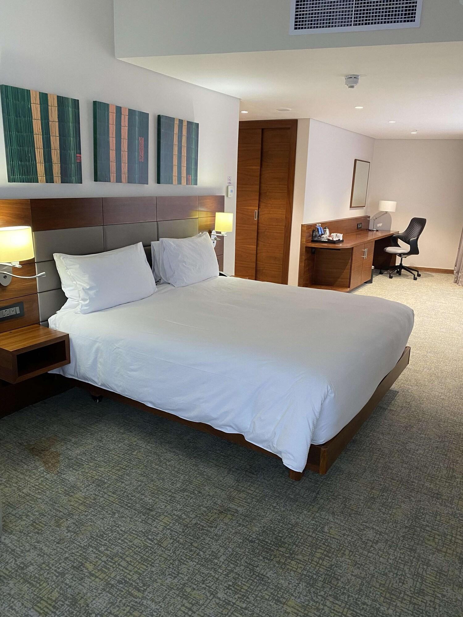 Hilton Garden Inn Mbabane Bagian luar foto