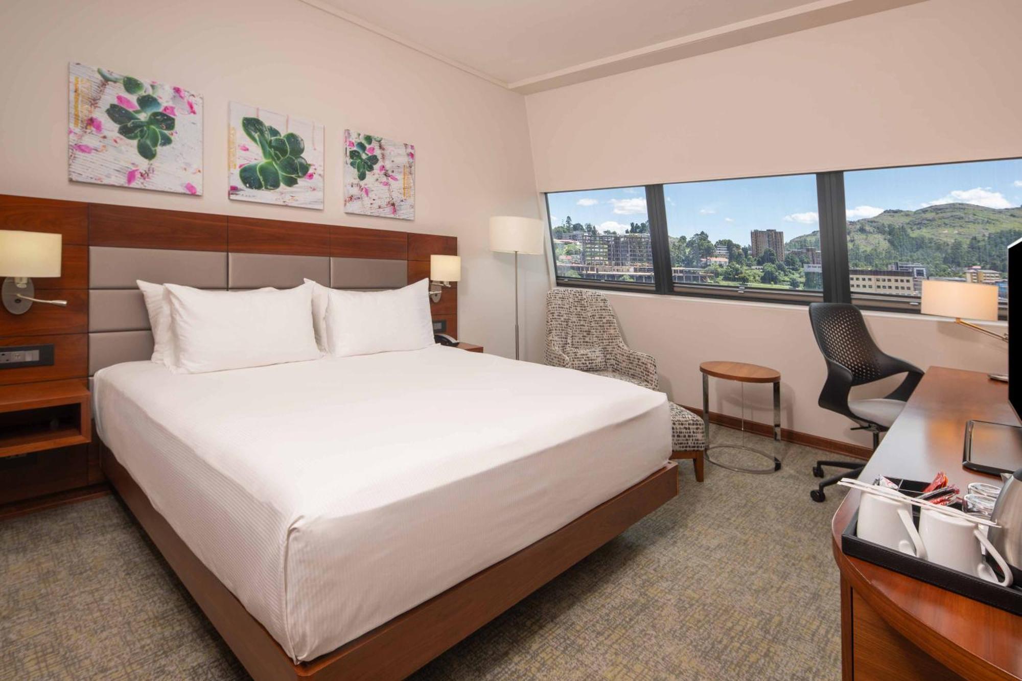 Hilton Garden Inn Mbabane Bagian luar foto