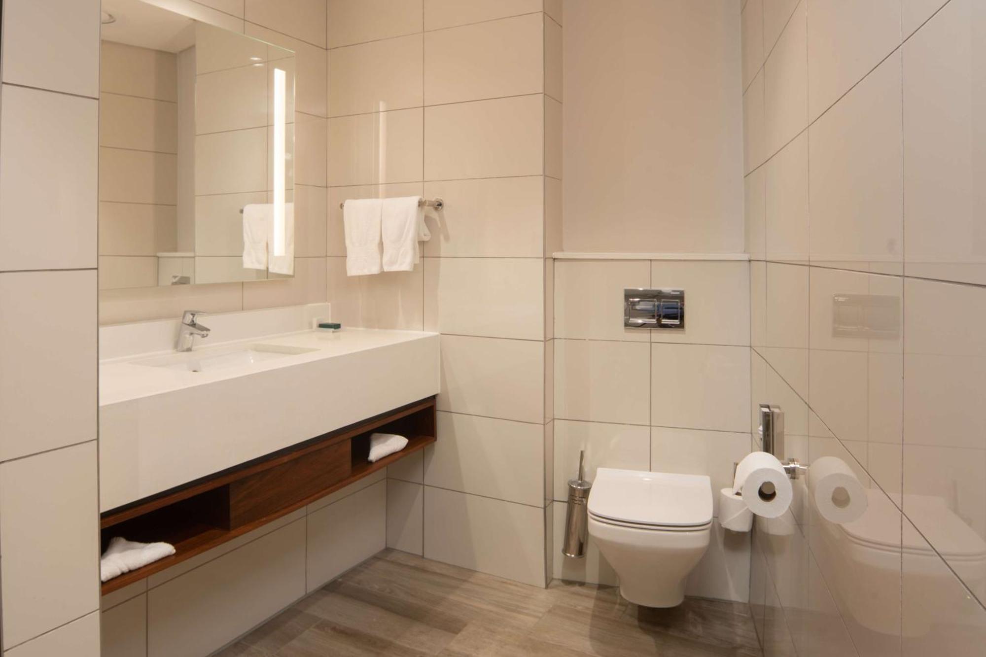 Hilton Garden Inn Mbabane Bagian luar foto